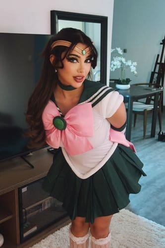 Julia Bayonetta OnlyFans kostenlos 1